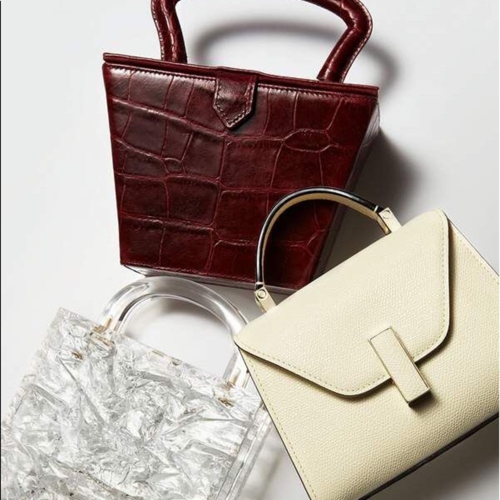 Monochromatic Hand Bag - Picture 8 of 9